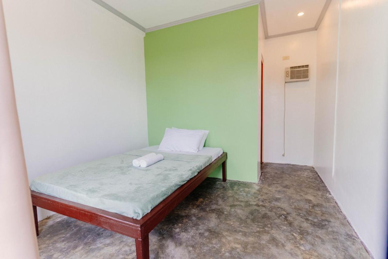 Kawayan Hostel ゼネラル・ルナ エクステリア 写真